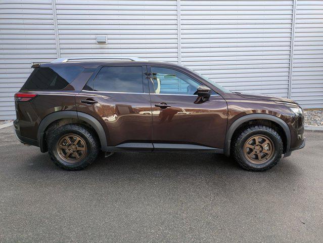 2022 nissan pathfinder sl 2wd
