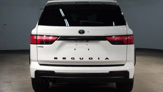 2023 toyota sequoia