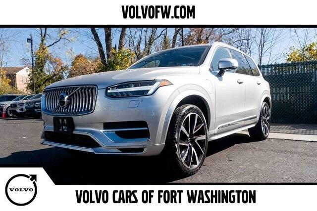 2022 volvo xc90 recharge plug-in hybrid t8 inscription expression 7 passenger