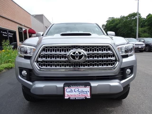 2016 toyota tacoma trd sport 4x4 trd sport 4dr double cab 5.0 ft sb 6a for sale in north kingstown, rhode island
