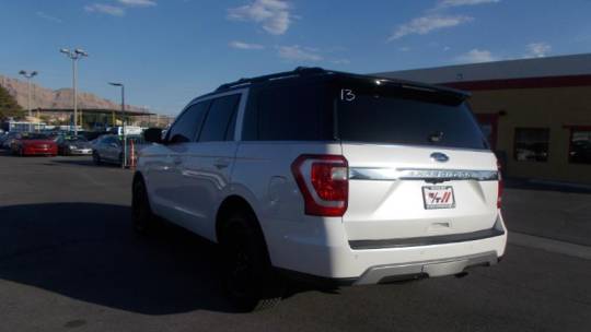 2019 ford expedition xlt