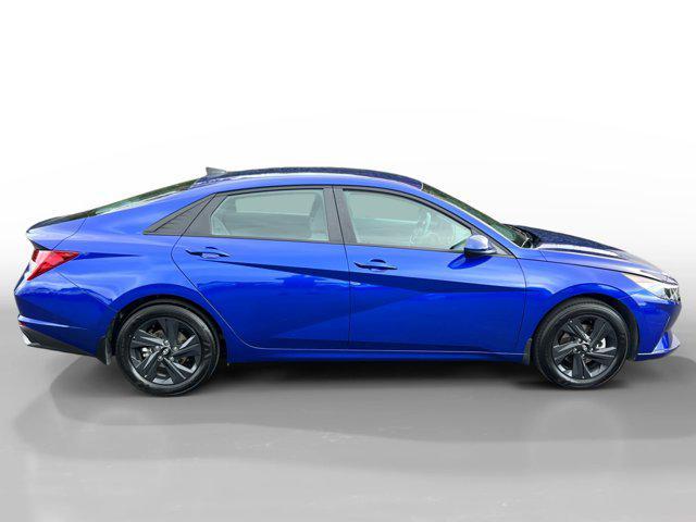 2023 hyundai elantra hev blue
