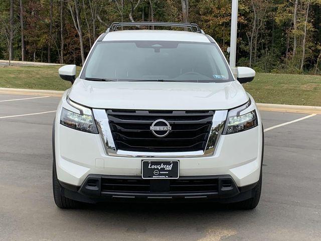 2023 nissan pathfinder sv