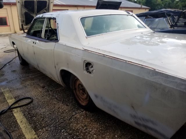 2 cars! 1967 lincoln convertible 1966 sedan