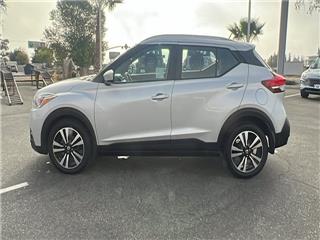2019 Nissan Kicks s