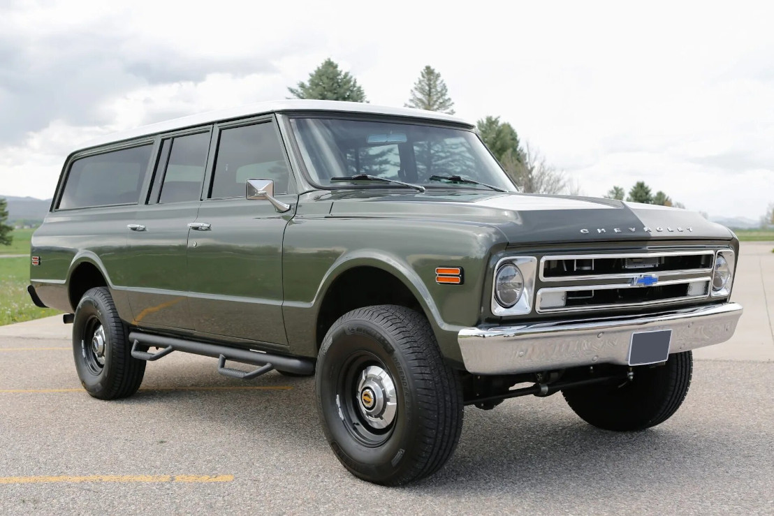 chevrolet suburban