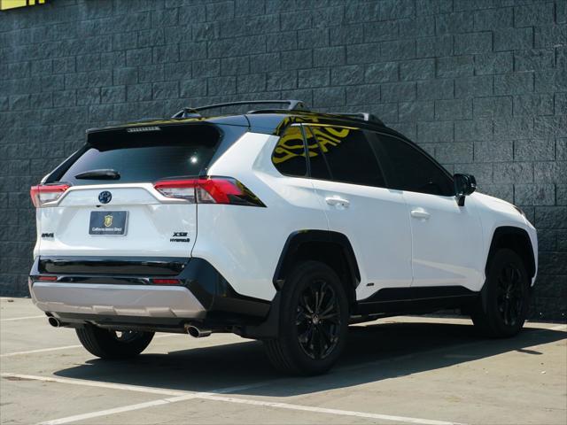 2024 toyota rav4 hybrid se