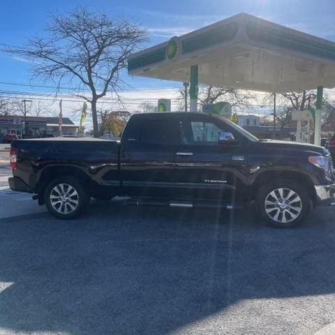 2017 toyota tundra limited