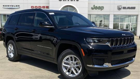 new 2024 jeep grand cherokee l laredo rwd