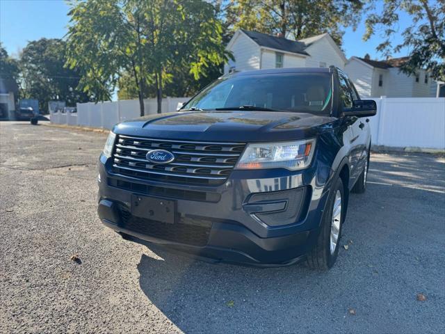2016 ford explorer base