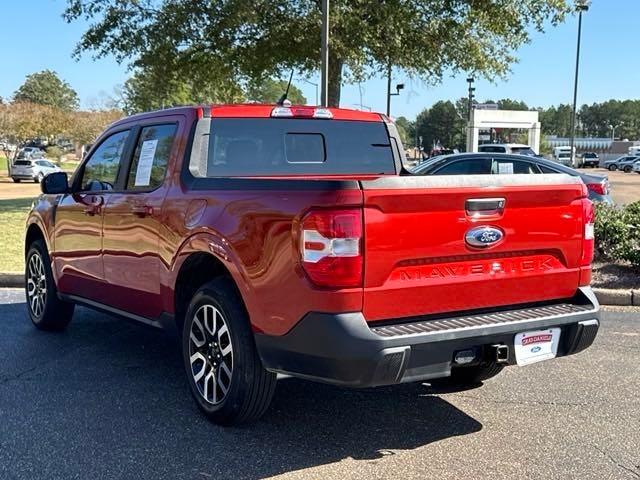 2023 ford maverick lariat