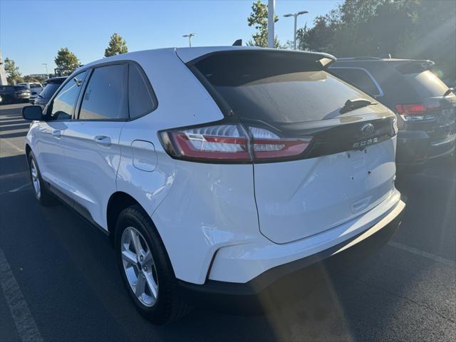 2022 ford edge se