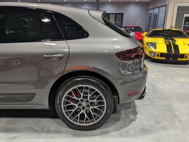 2016 porsche macan turbo