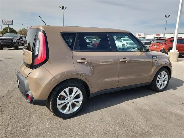 2015 kia soul +