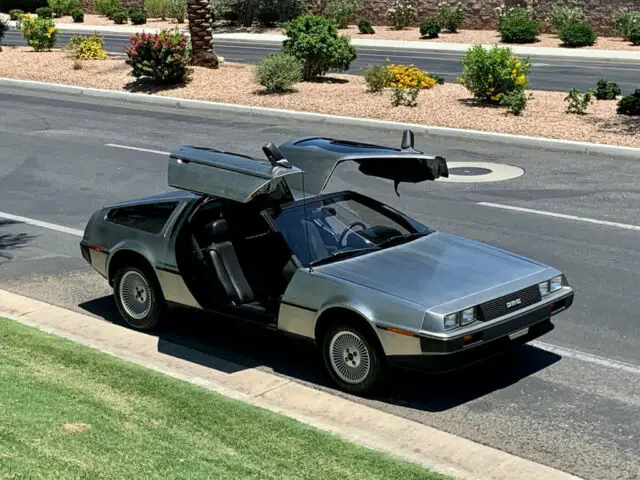 1981 delorean dmc-12 all original only 18k miles full docs selling no reserve