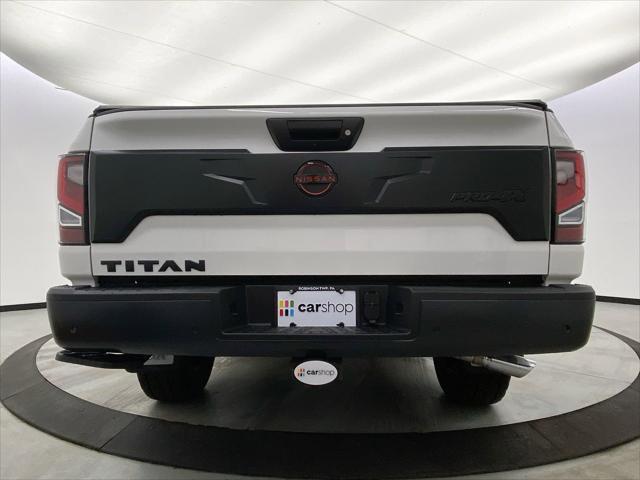 2024 nissan titan pro-4x