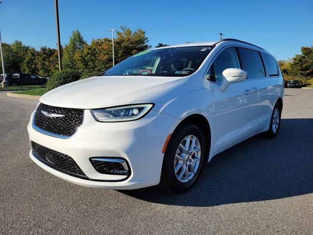2022 chrysler pacifica touring l