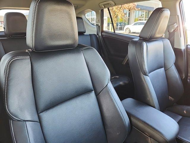 2017 toyota rav4 platinum