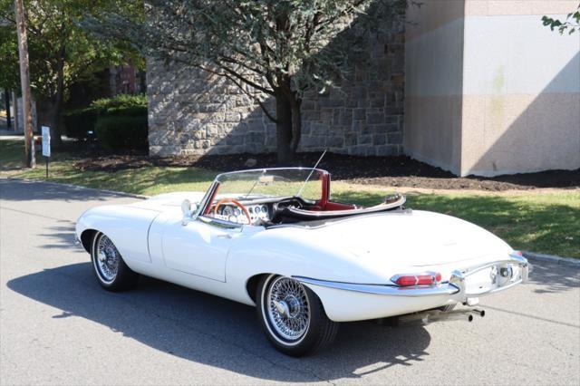 1963 jaguar xke base