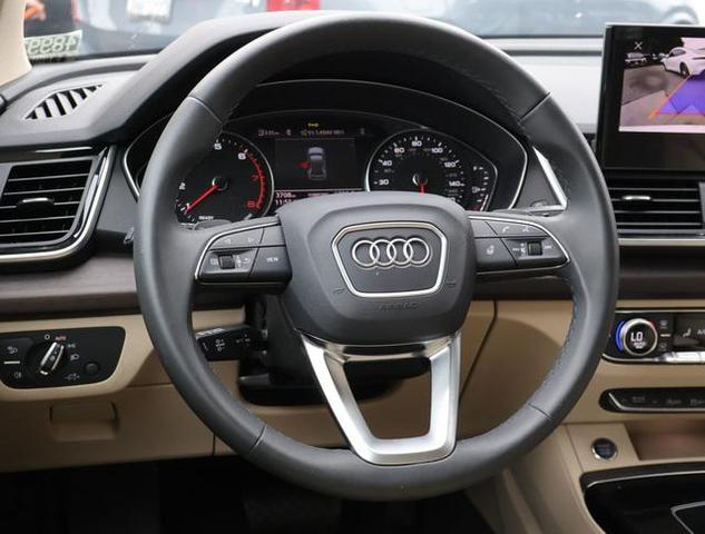 2024 audi q5 45 s line premium
