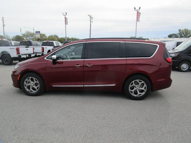 2023 chrysler pacifica limited