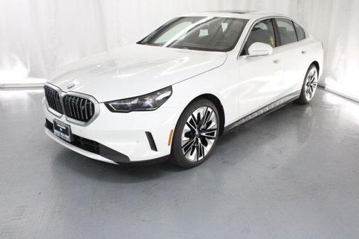 2024 bmw i5