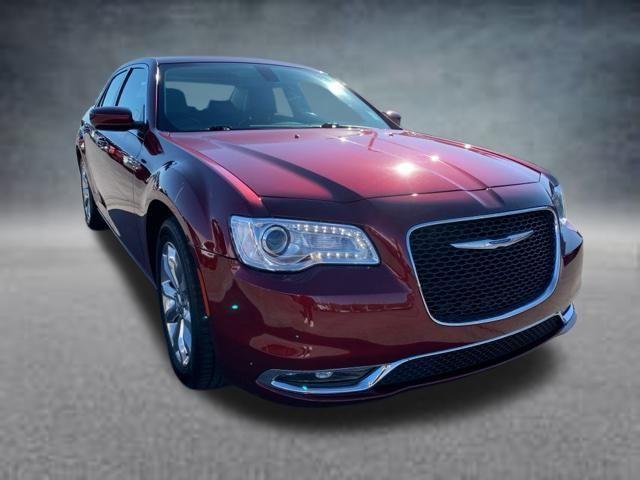 2018 chrysler 300 touring