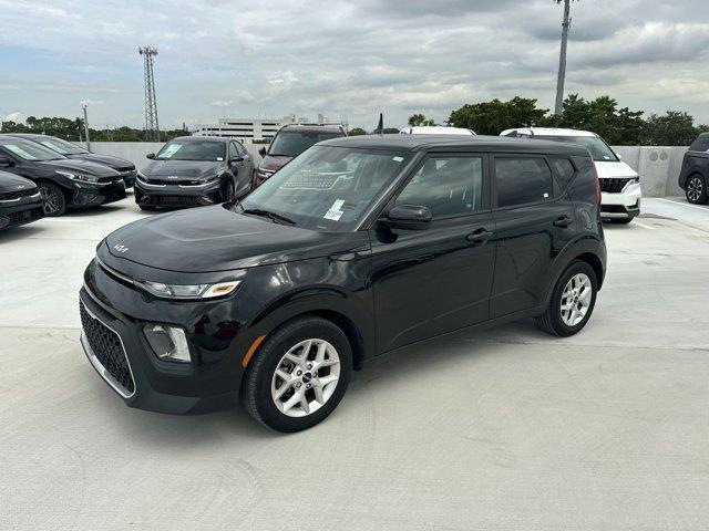 2022 kia soul s