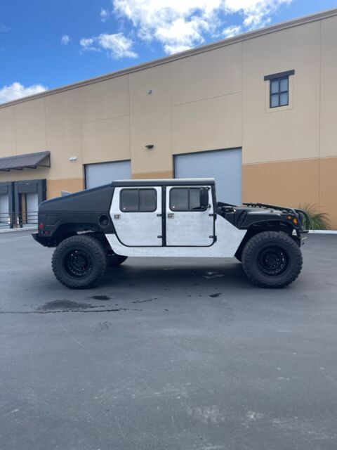 2002 am general humvee