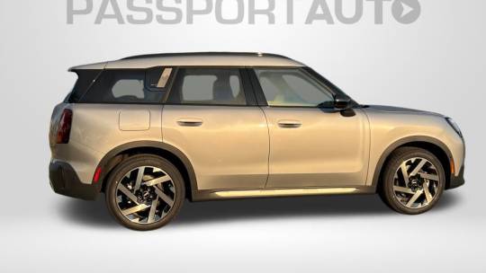 2025 Mini Countryman