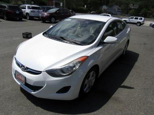 2013 hyundai elantra gls 4dr sedan in clarksburg, massachusetts