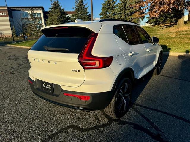 2024 volvo xc40 b5 core