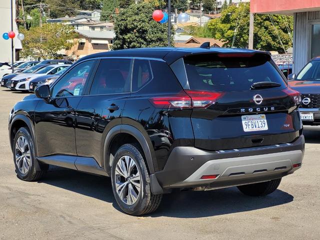 2023 nissan rogue sv