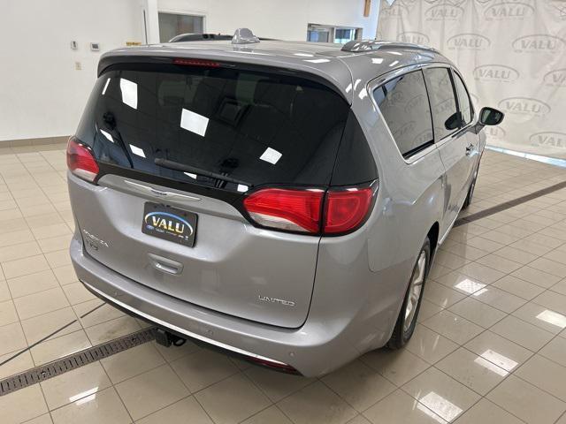 2018 chrysler pacifica limited