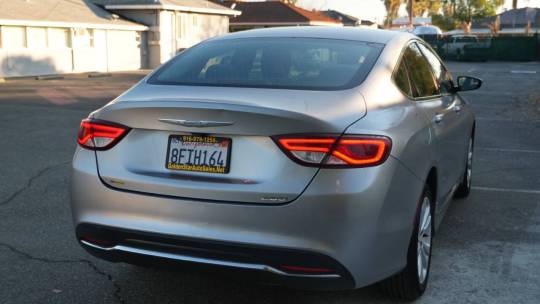 2016 Chrysler 200