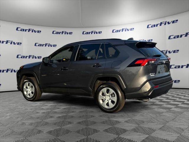 2021 toyota rav4 le