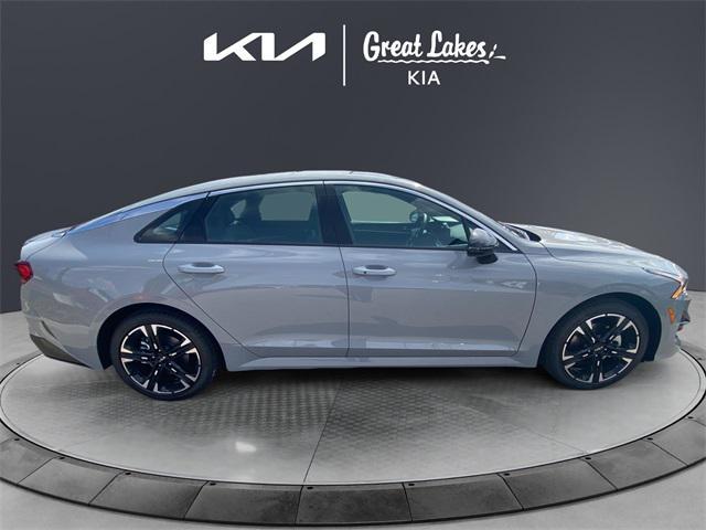 2024 kia k5 gt-line
