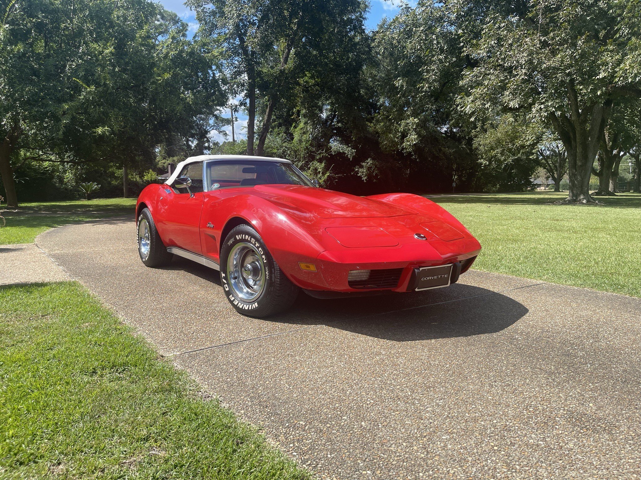 1975 chevrolet corvette convertible