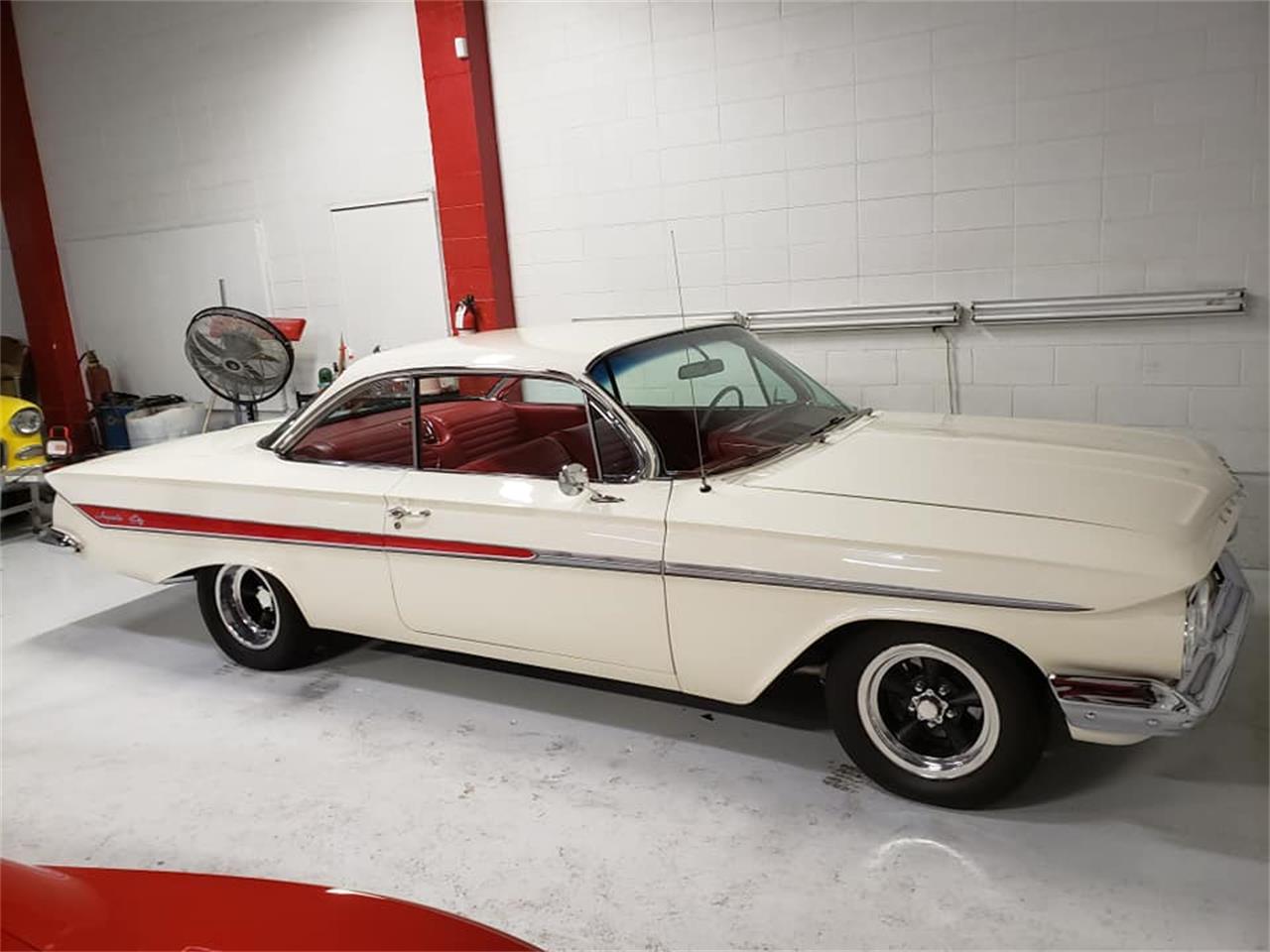 1961 chevrolet imperial