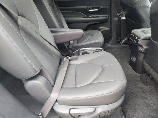 2024 toyota grand highlander limited