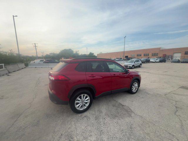 2023 toyota corolla cross le