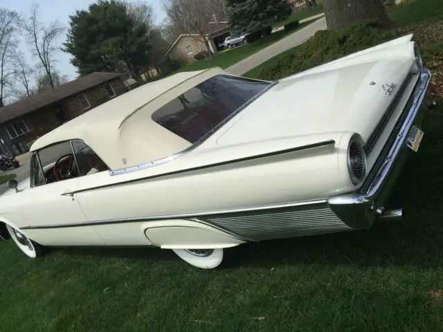 1961 ford galaxie sunliner 5.8l