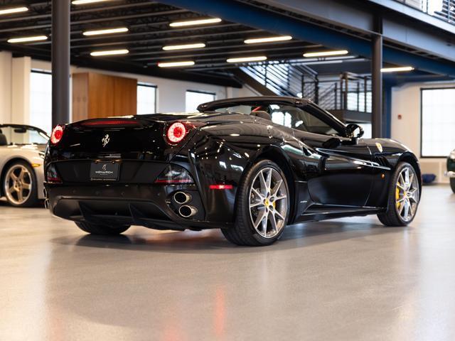 2012 ferrari california base