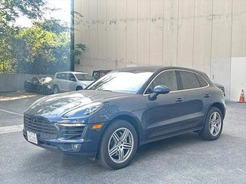 2017 porsche macan