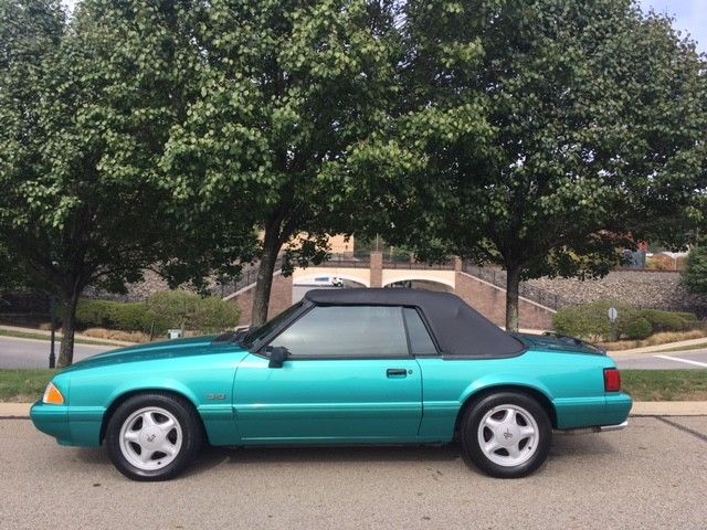 1993 ford mustang lx 5.0 convertible 5speed **calypso** only 85k miles!! rare!!!