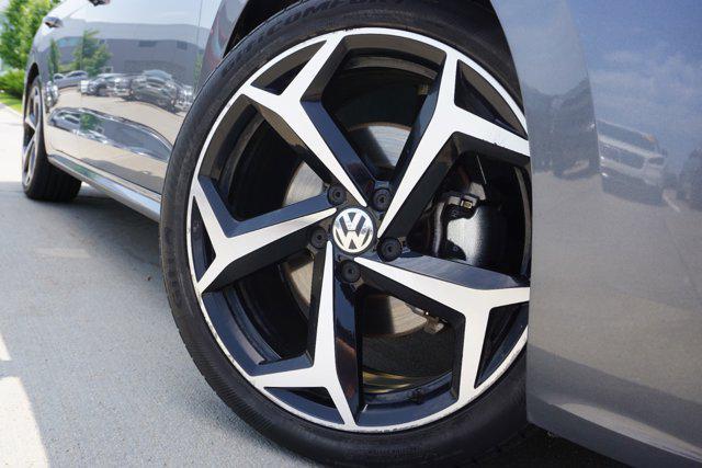 2021 volkswagen passat 2.0t r-line