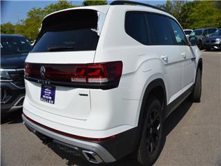 2024 Volkswagen Atlas peak edition se 4motion
