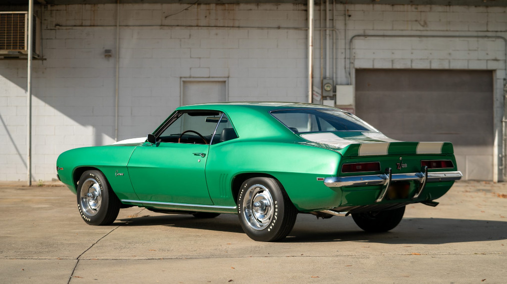 1969 chevrolet camaro z/28 4-speed