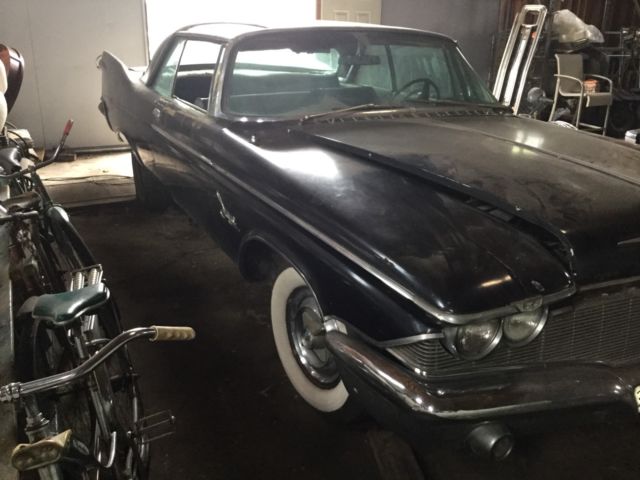1960 imperial crown south hampton coupe