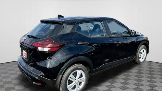 2024 Nissan Kicks